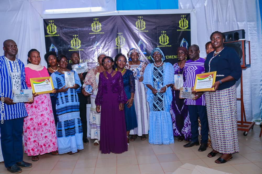 Leadership féminin et engagement citoyen 